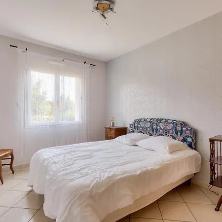 Prázdninový dům Maison Pour 6 - Piscine Et Detente *